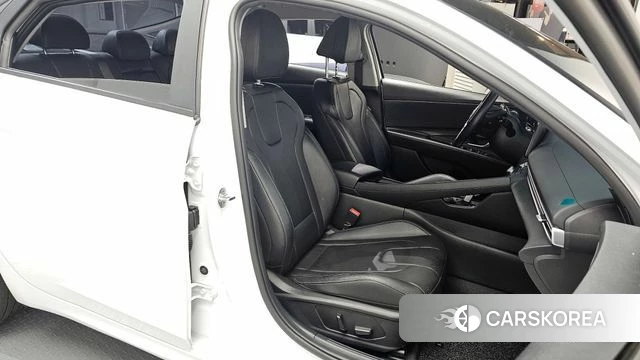 Hyundai Avante (CN7) 2022 Белый из Кореи, фото 3