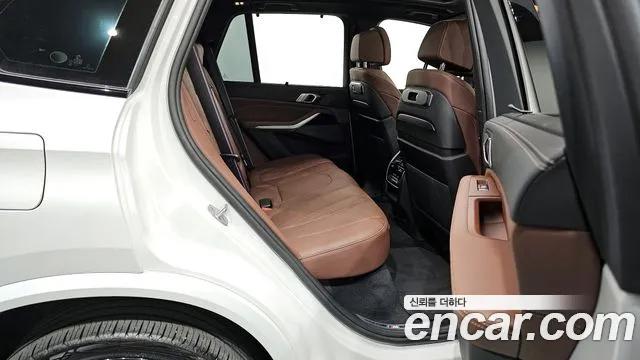 BMW X5 (G05) id 2716153 из Кореи 3