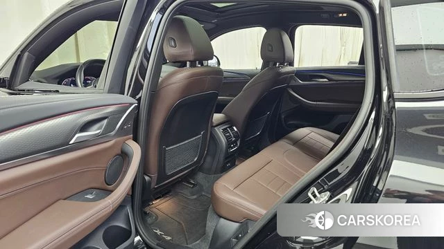 BMW X4 (G02) 2024 Черный из Кореи, фото 3