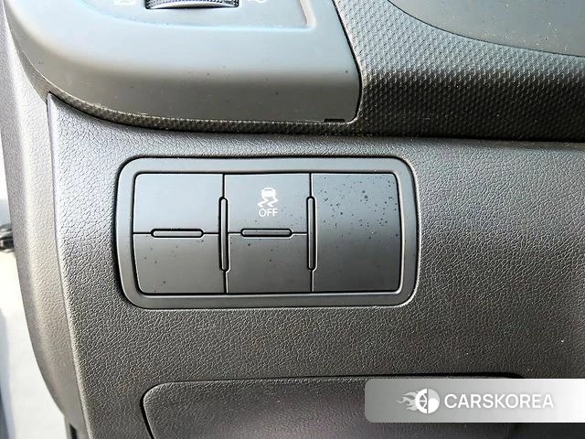 Hyundai Accent (New type) 2019 Серебристо-серый из Кореи, фото 3