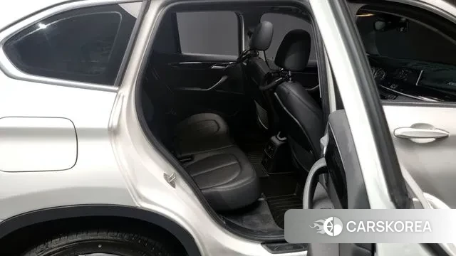 BMW X1 (F48) id 2890407 из Кореи 3