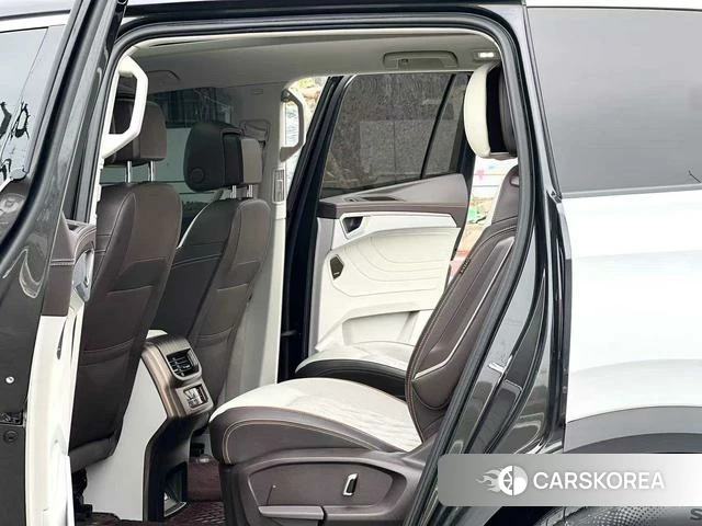 Volkswagen Lanjing 2023 Белый из Китая, фото 3