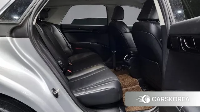 Hyundai Grandeur (GN7) 2023 Серебристо-серый из Кореи, фото 3