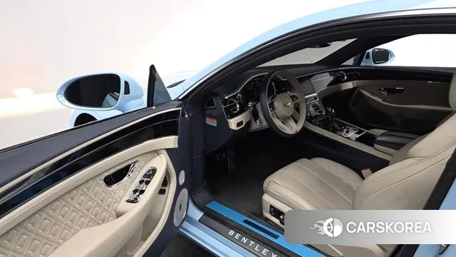 Bentley Continental GT 3rd Generation 2021 Небесно-голубой из Кореи, фото 3