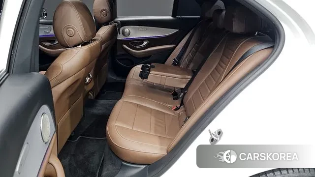 Mercedes-Benz E-Class W213 2020 Белый из Кореи, фото 3