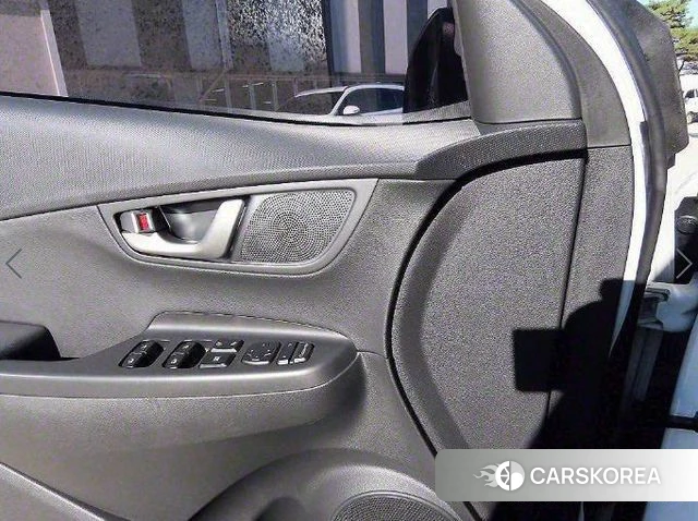 Hyundai Kona 2020 Белый из Кореи, фото 3