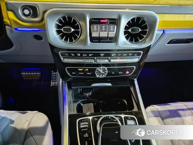 Mercedes-Benz G-Class W463b 2024 Черный из Кореи, фото 3