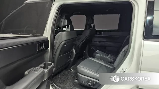 Hyundai Santa Fe (MX5) 2023 Белый из Кореи, фото 3