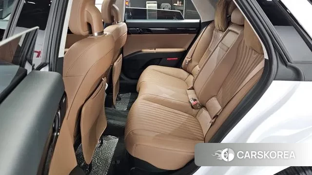 Hyundai Grandeur Hybrid (GN7) 2025 Белый из Кореи, фото 3