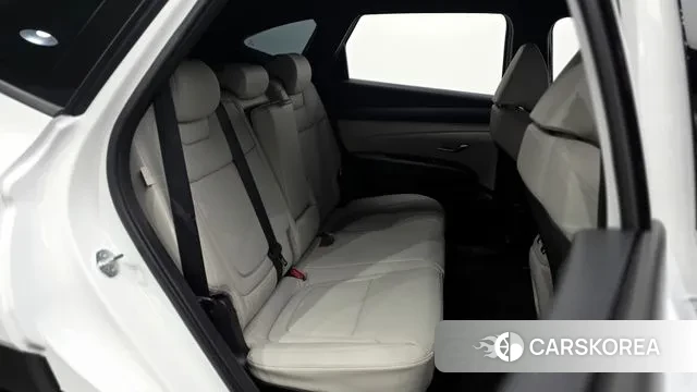 Hyundai The New Tucson Hybrid (NX4) 2024 Белый из Кореи, фото 3