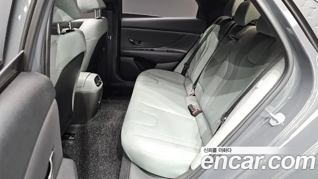 Hyundai The New Avante (CN7) 2023 Серый из Кореи, фото 3