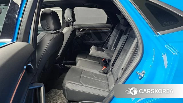 Audi Q3 (F3) 2022 Синий из Кореи, фото 3