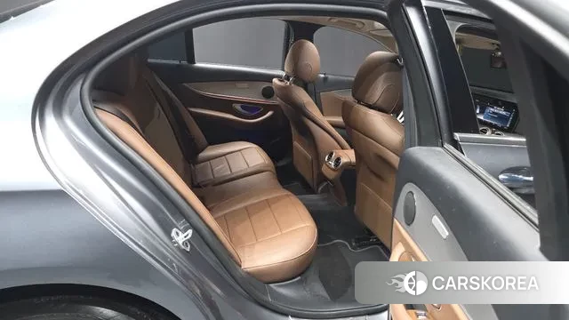 Mercedes-Benz E-Class W213 2019 Серый из Кореи, фото 3