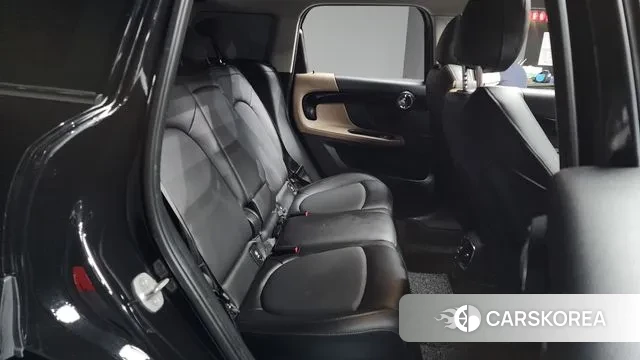 Mini Cooper D Countryman 2018 Черный из Кореи, фото 3