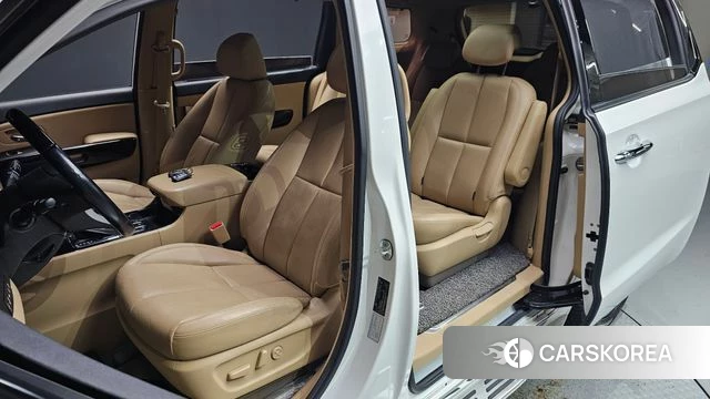 Kia The New Carnival 2018 Белый из Кореи, фото 3