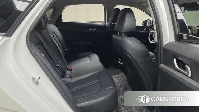 Kia K5 3rd generation 2022 Белый из Кореи, фото 3