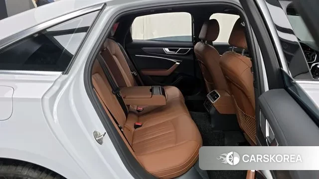 Audi A6 (C8) 2022 Белый из Кореи, фото 3