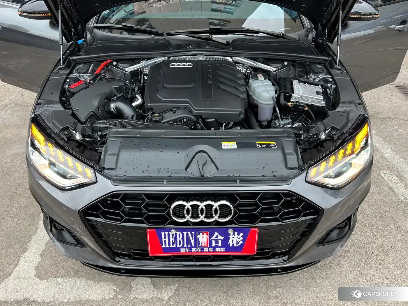 Audi A4L 2024 Silver/gray из Китая, фото 3