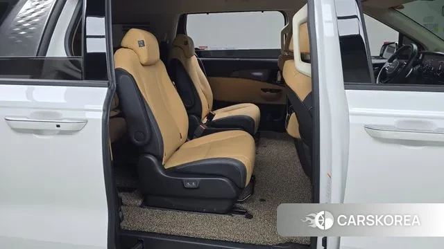 Kia Carnival 4th generation 2022 Белый из Кореи, фото 3