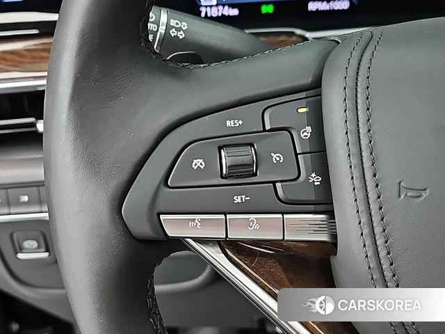 Cadillac Escalade 5th Generation 2022 Черный из Кореи, фото 3