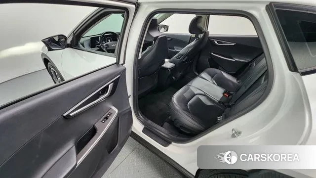 Kia EV6 2022 Белый из Кореи, фото 3