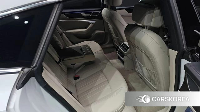 Audi A7 (4K) 2022 Белый из Кореи, фото 3