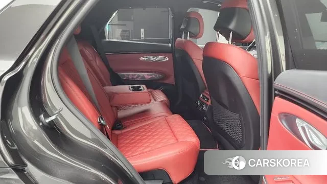 Genesis GV70 2023 Серый из Кореи, фото 3