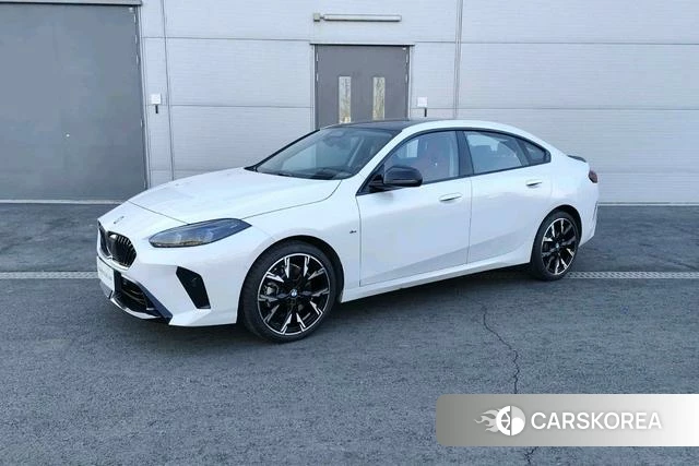 BMW 2 series 2025 Белый из Китая, фото 3