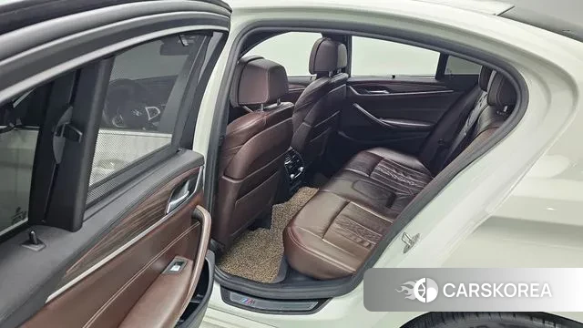 BMW 5 Series (G30) 2020 Белый из Кореи, фото 3