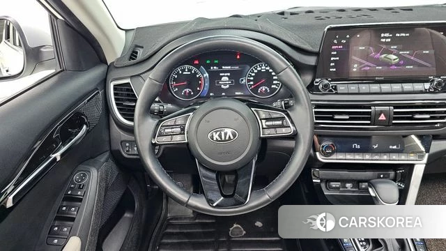 Kia Seltos 2021 Белый из Кореи, фото 3