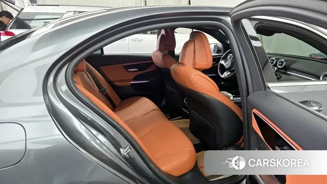 Mercedes-Benz C-Class W205 2022 Серый из Кореи, фото 3