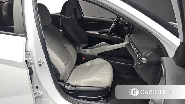 Hyundai Avante (CN7) 2021 Белый из Кореи, фото 3