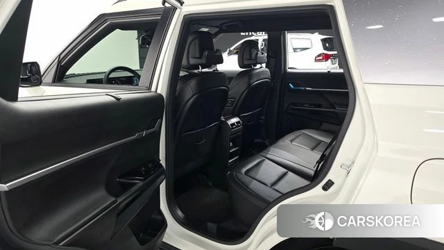 Ssangyong The New Torres 2025 Белый из Кореи, фото 3