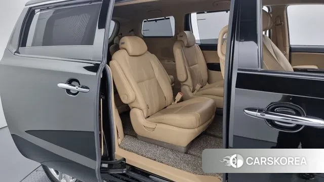 Kia The New Carnival 2019 Черный из Кореи, фото 3