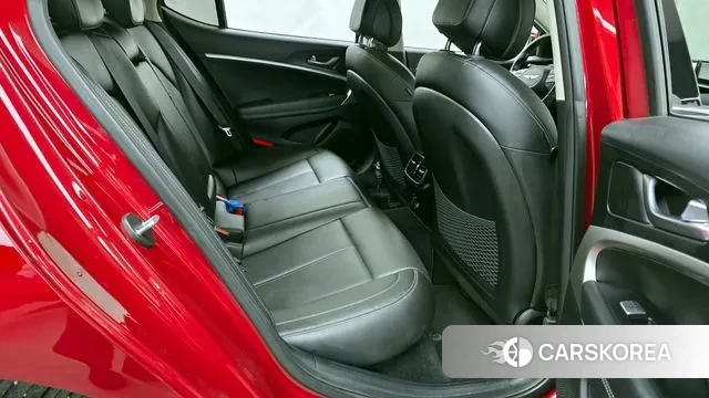 Genesis The New G70 2021 Красный из Кореи, фото 3