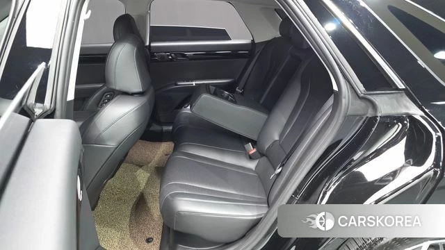 Hyundai Grandeur Hybrid (GN7) 2023 Черный из Кореи, фото 3