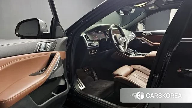 BMW X6 (G06) 2022 Черный из Кореи, фото 3