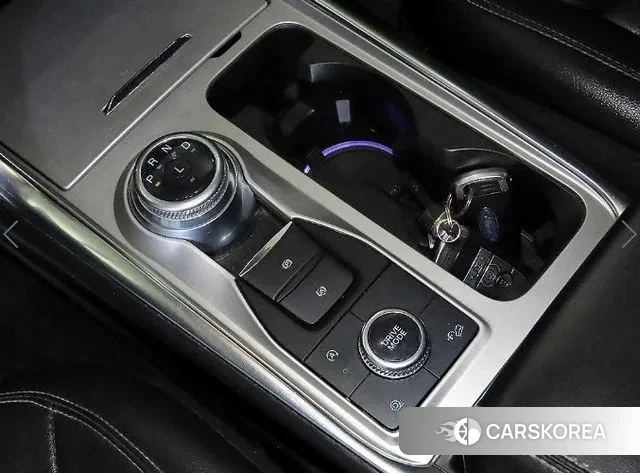 Ford Explorer 6th Generation 2021 Белый из Кореи, фото 3