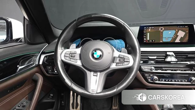 BMW 5 Series (G30) id 4459263 из Кореи 3