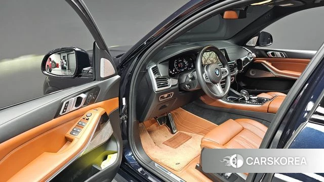 BMW X5 (G05) 2023 Черный из Кореи, фото 3