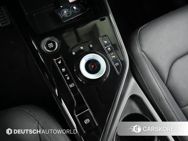 Kia Di Ol Nu Niro 2024 Белый из Кореи, фото 3