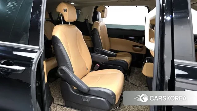 Kia Carnival 4th generation 2021 Черный из Кореи, фото 3