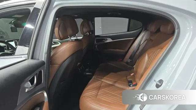 Genesis G70 2020 Светло-серебряный цвет из Кореи, фото 3