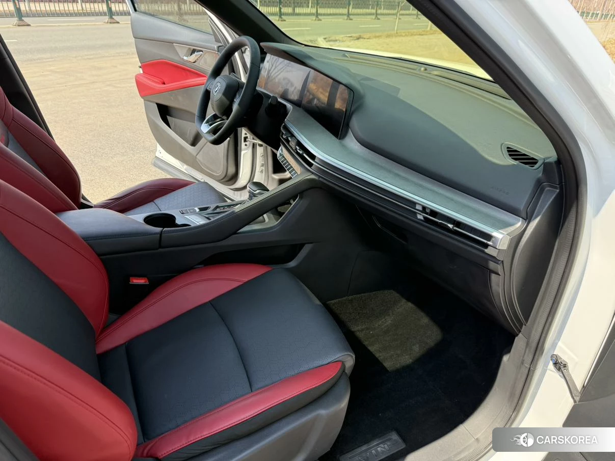 Chang'an CS35 PLUS 2021 Белый из Китая, фото 3