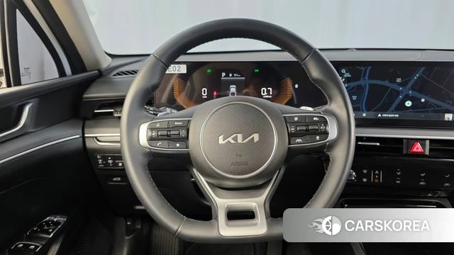 Kia The New K5 3rd generation 2024 Белый из Кореи, фото 3