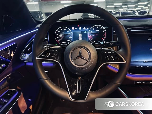 Mercedes-Benz E-Class W214 2026 Белый из Кореи, фото 3