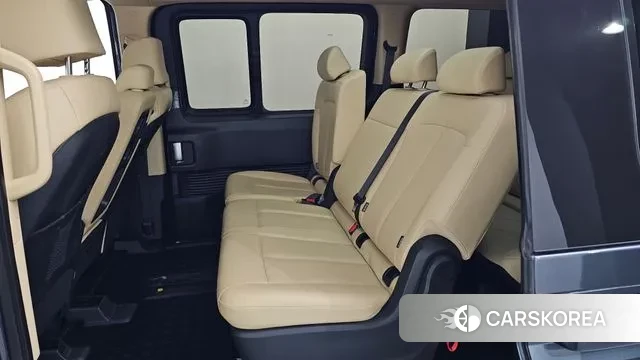 Hyundai Staria 2023 Серый из Кореи, фото 3