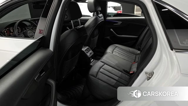 Audi A4 (B9) 2019 Белый из Кореи, фото 3