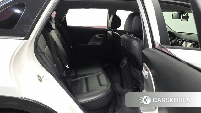 Kia Niro 2018 Белый из Кореи, фото 3