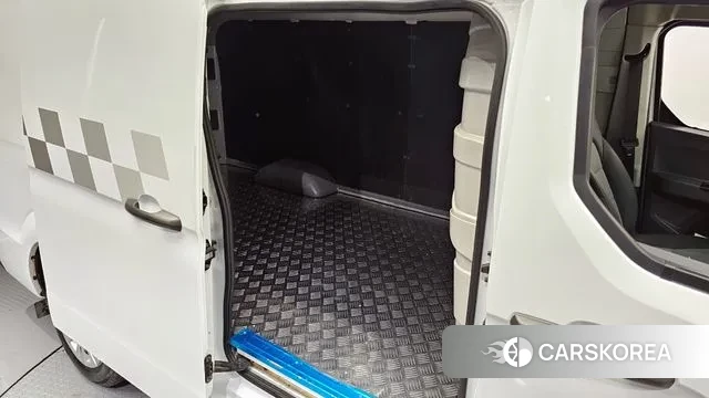 Other imported cars Other 2023 Белый из Кореи, фото 3